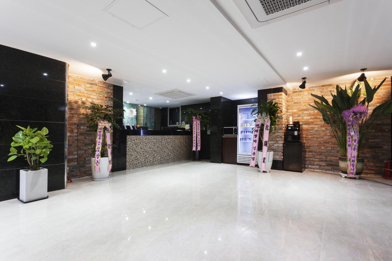 Hotel Leaders Сеул Екстериор снимка